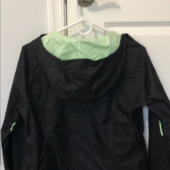 Black North Face Rain jacket - Picture 5 of 5
